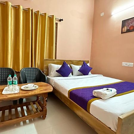 Vbh Inn- Affordable And Budget Friendly Jigani Eksteriør bilde