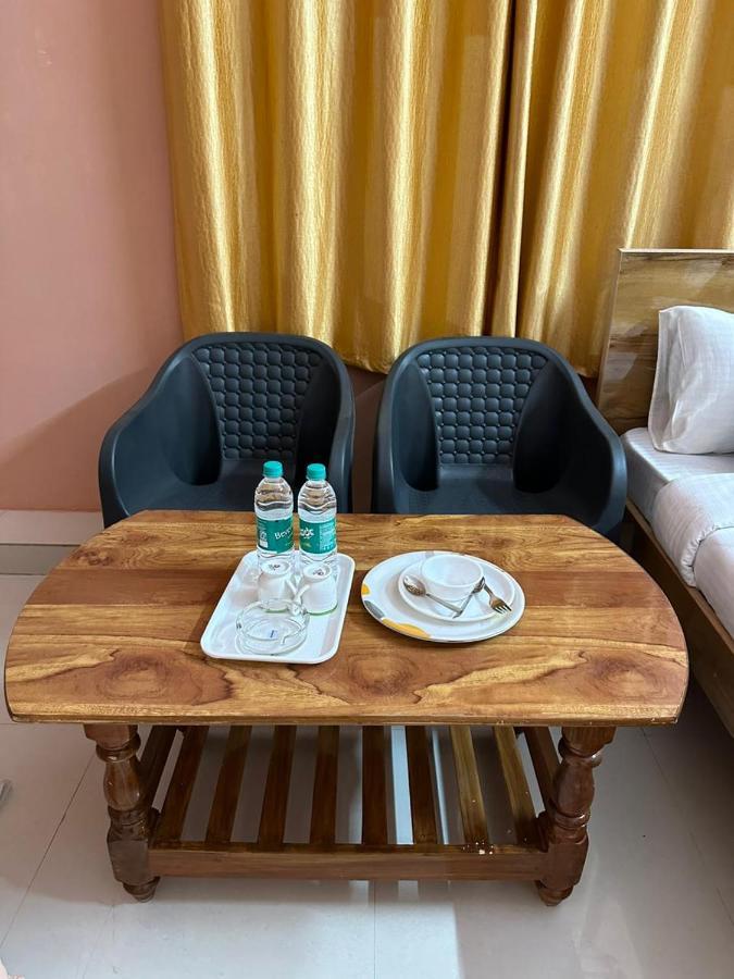 Vbh Inn- Affordable And Budget Friendly Jigani Eksteriør bilde